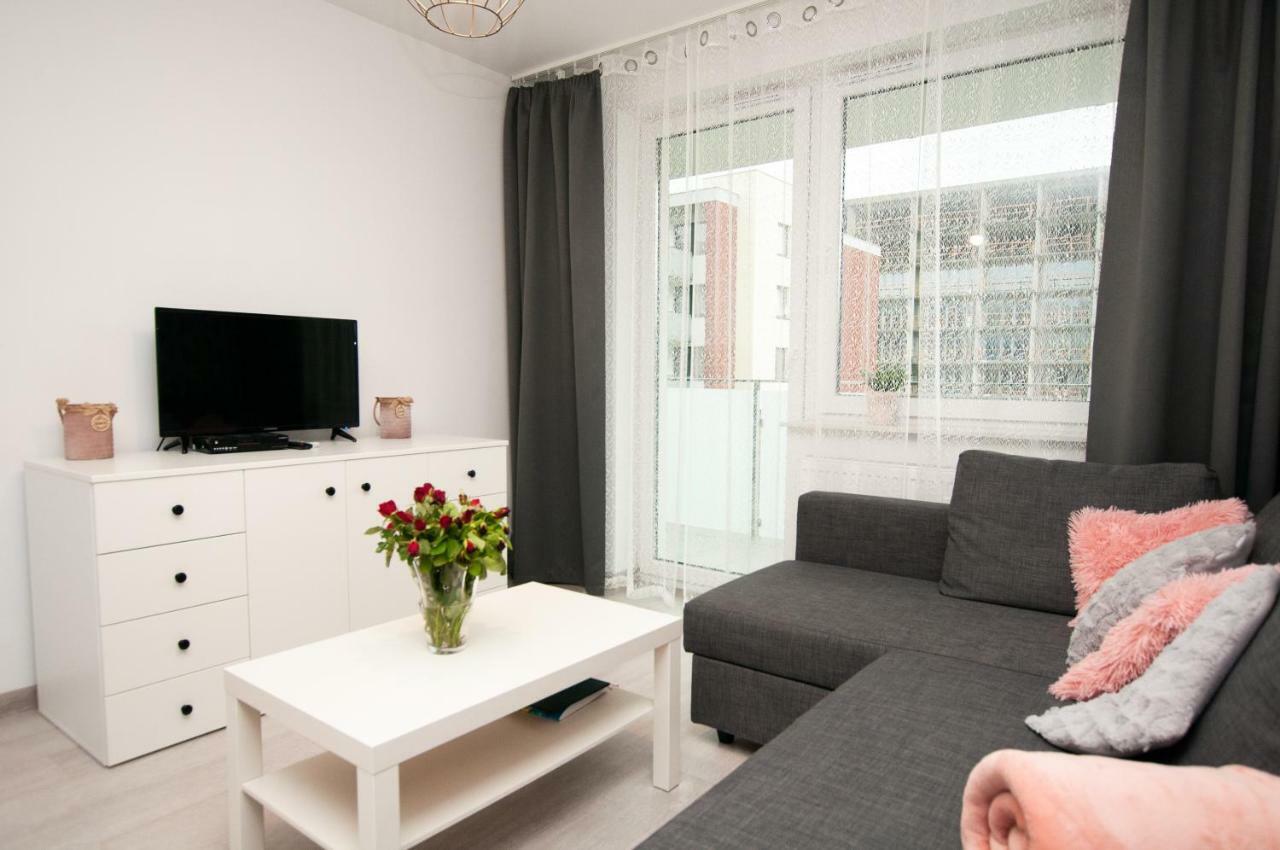 Apartment 28